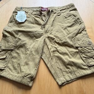 Men's Durable Tan Cargo Shorts